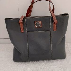 Dooney & Bourke purse